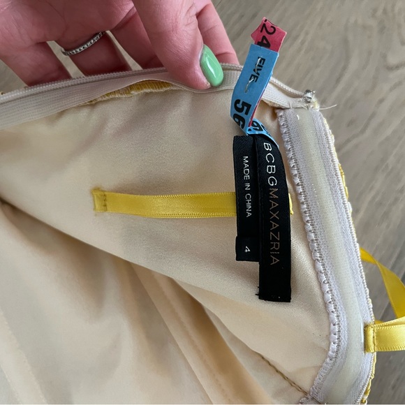 BCBG semi or prom dress! - Picture 4 of 4